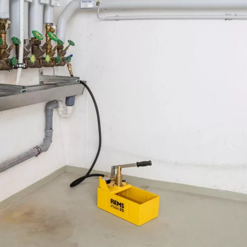 Rems Push 25 kézi próbapumpa 25 bar