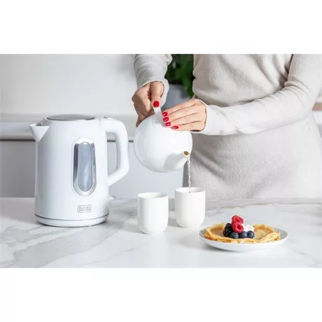 Black and Decker VÍZFORRALÓ BXKE2204E