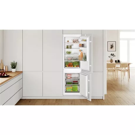 Bosch HŰTŐ ALULFAGYASZTÓS BEÉPÍTHETŐ KIN865SE0