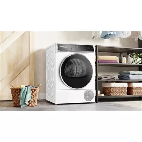Bosch SZÁRÍTÓGÉP HŐSZIVATTYÚS KONDENZÁCIÓS 9KG WQB246CNBY