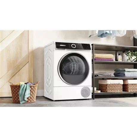 Bosch SZÁRÍTÓGÉP HŐSZIVATTYÚS 9 KG WQN246D1BY