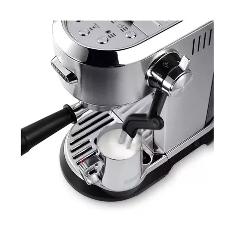 Delonghi KÁVÉFŐZŐ PRESSZÓ EC950.M