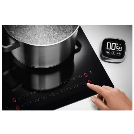 Electrolux FŐZŐLAP BEÉPÍTHETŐ  INDUKCIÓS EIT60433CT