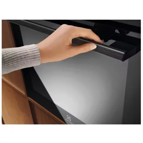 Electrolux SÜTŐ BEÉPÍTHETŐ GŐZ FUNKCIÓVAL LOB8S38Z