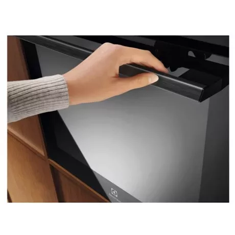 Electrolux SÜTŐ BEÉPÍTHETŐ GŐZ FUNKCIÓVAL LOB9S3XZ