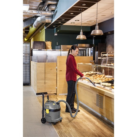 Karcher PORSZÍVÓ SZÁRAZ NEDVES IPARI NT 22/1 AP 1.378-600.0