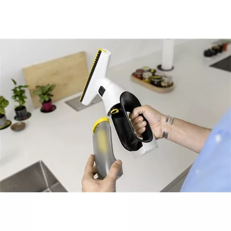 Karcher AKKUMULÁTOROS ABLAKTISZTÍTÓ WV 2 UNIVERSAL EXTRA 1.633-673.0