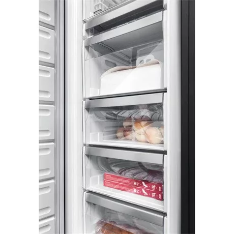 Whirlpool FAGYASZTÓSZEKRÉNY BEÉPÍTHETŐ 8 REKESZ, 210 L, NO FROST AFB 18402