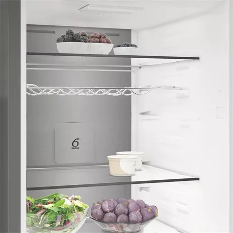 Whirlpool HŰTŐ ALULFAGYASZTÓS WHK 26414 XBR7EA1